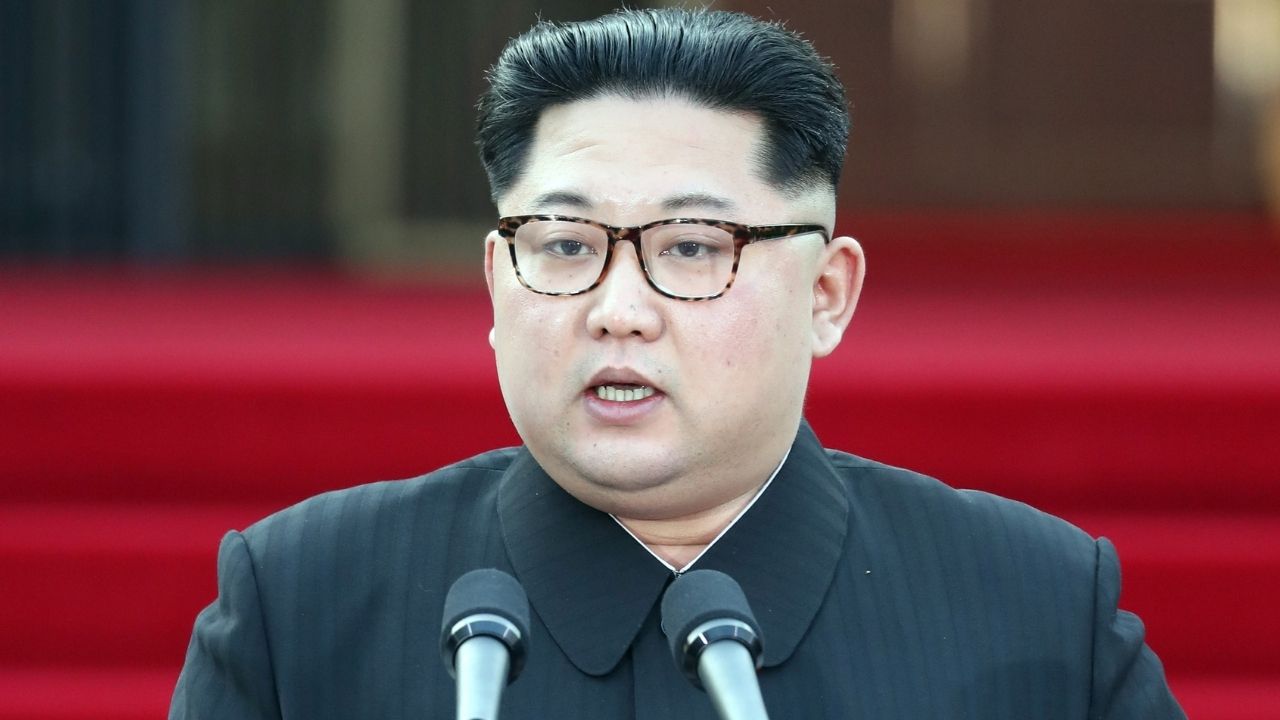 Kim Jong-un dá mansão para apresentadora de famoso jornal norte-coreano