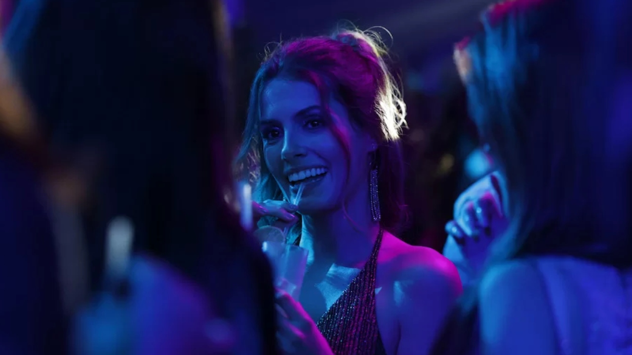 Atriz fala sobre importância da série que resgata tragédia da boate Kiss: ‘A memória precisa ficar viva’