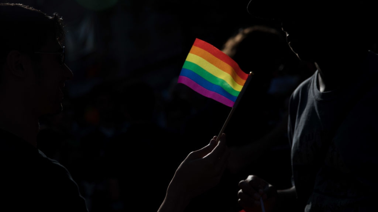 Decisão judicial impede exposição sobre drag queens em São Paulo