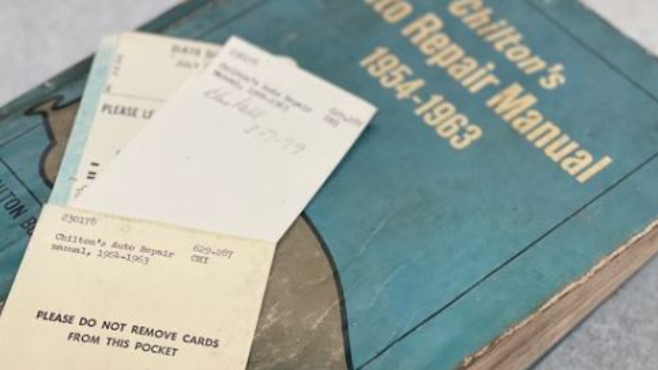 Livro é devolvido com 16.060 dias de atraso nos Estados Unidos