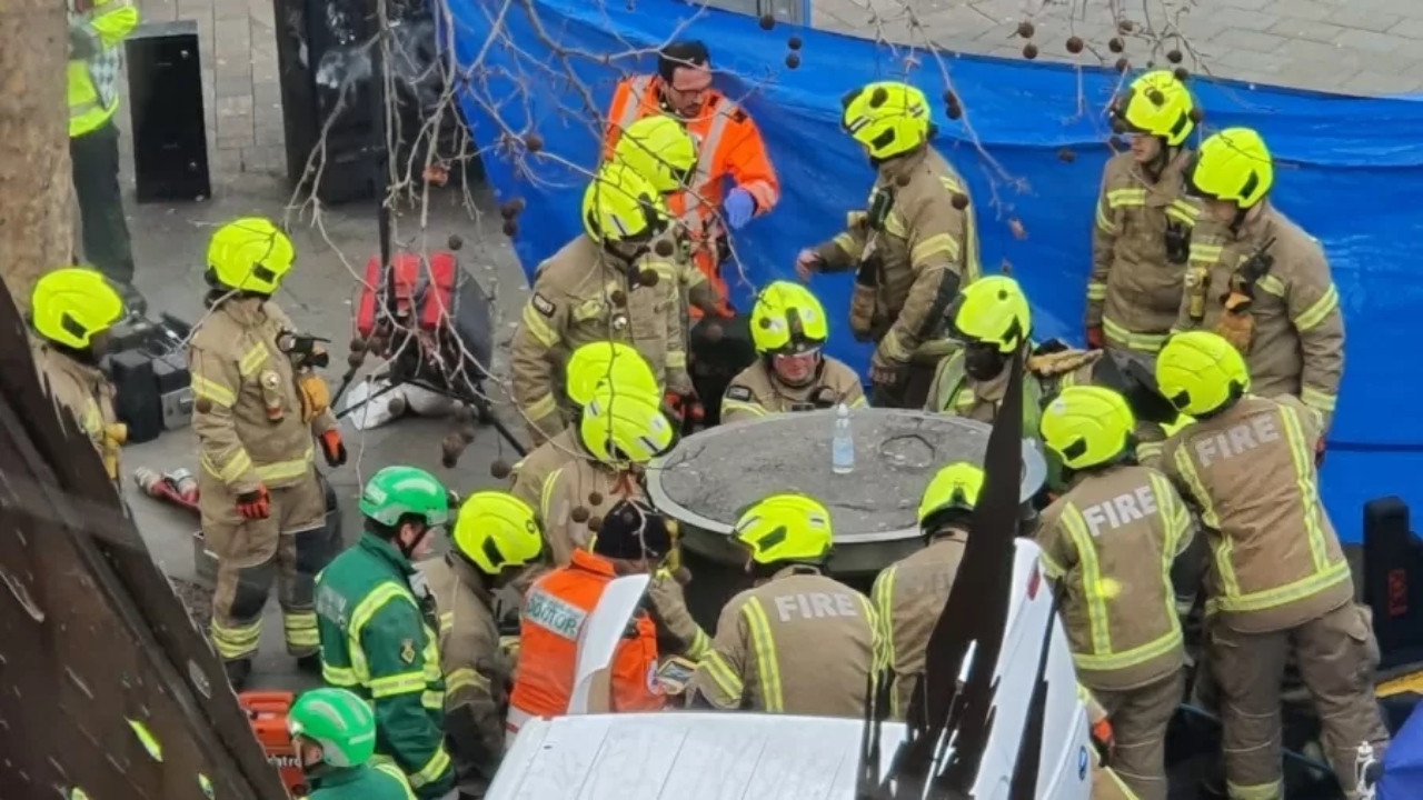 Londres: homem morre depois de ser esmagado por banheiro público