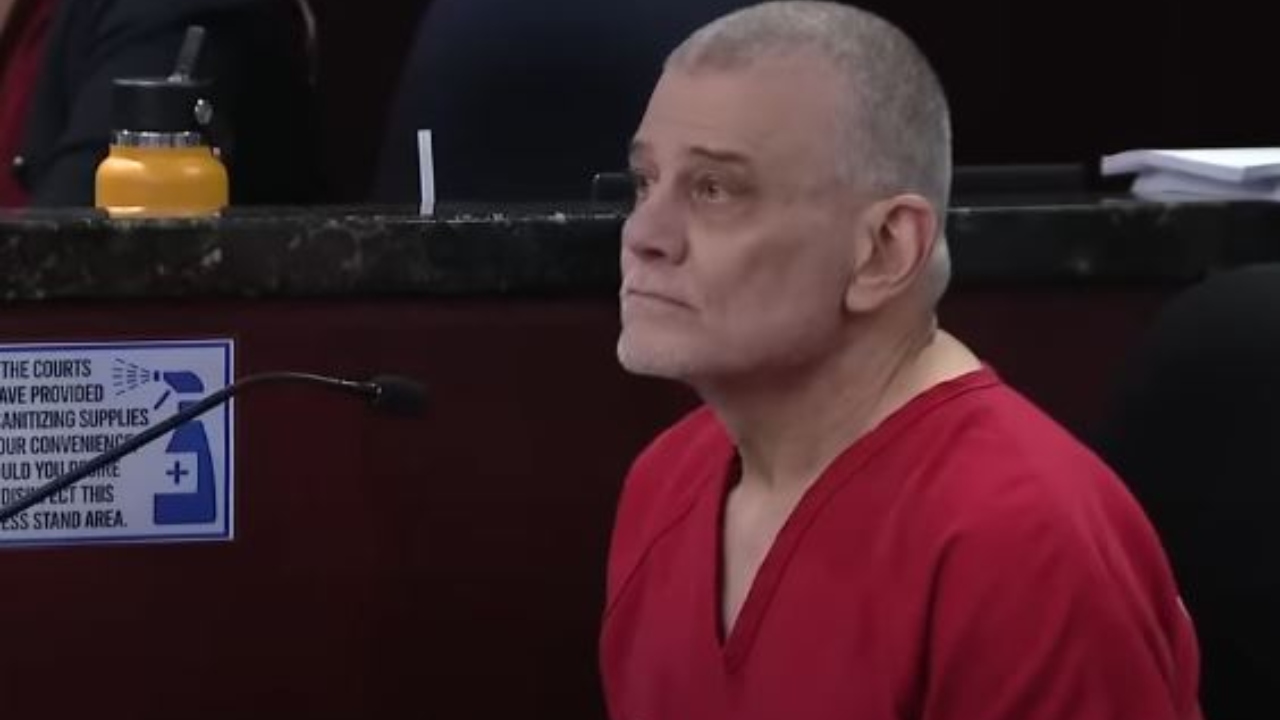 Em caso de duplo homicídio, homem pede para receber pena de morte