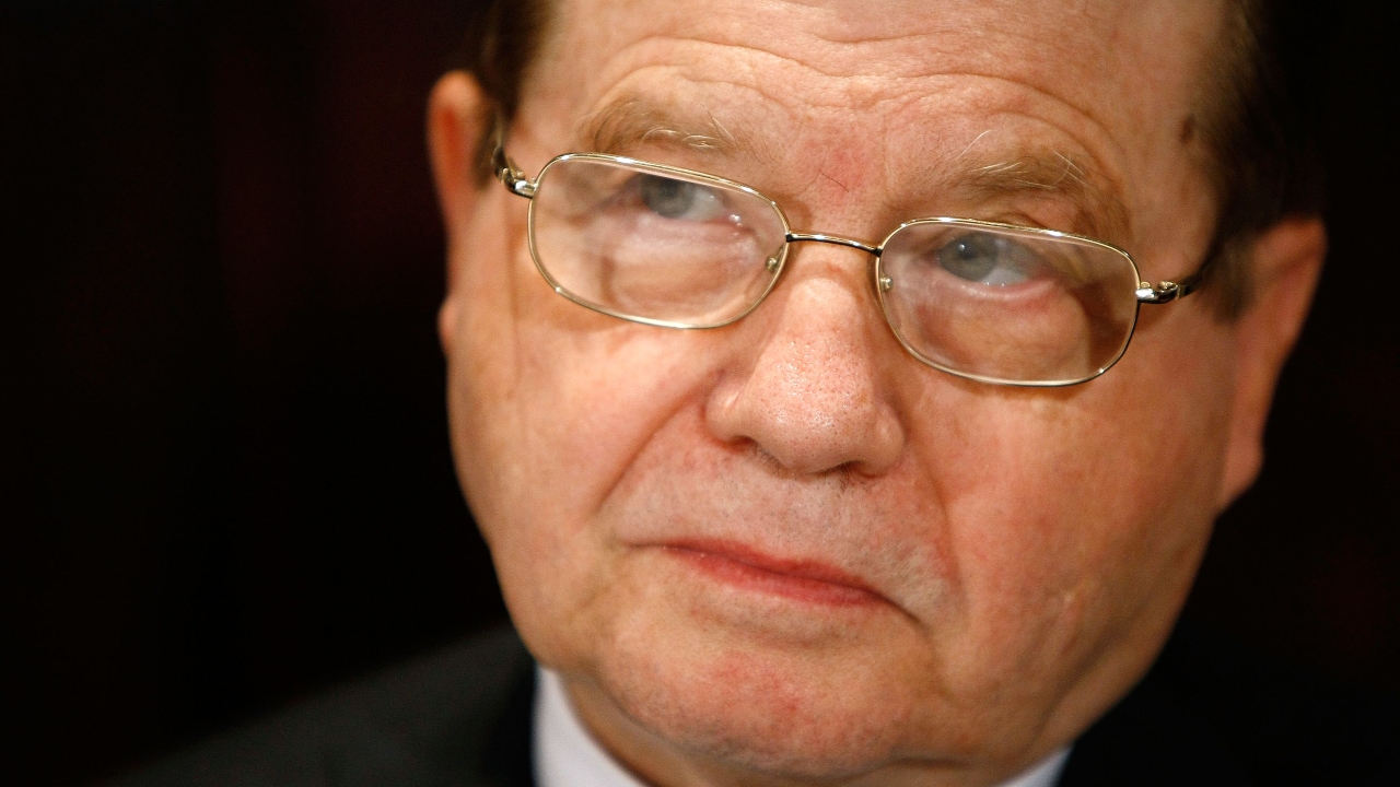 Morre Luc Montagnier, virologista envolvido na descoberta do HIV