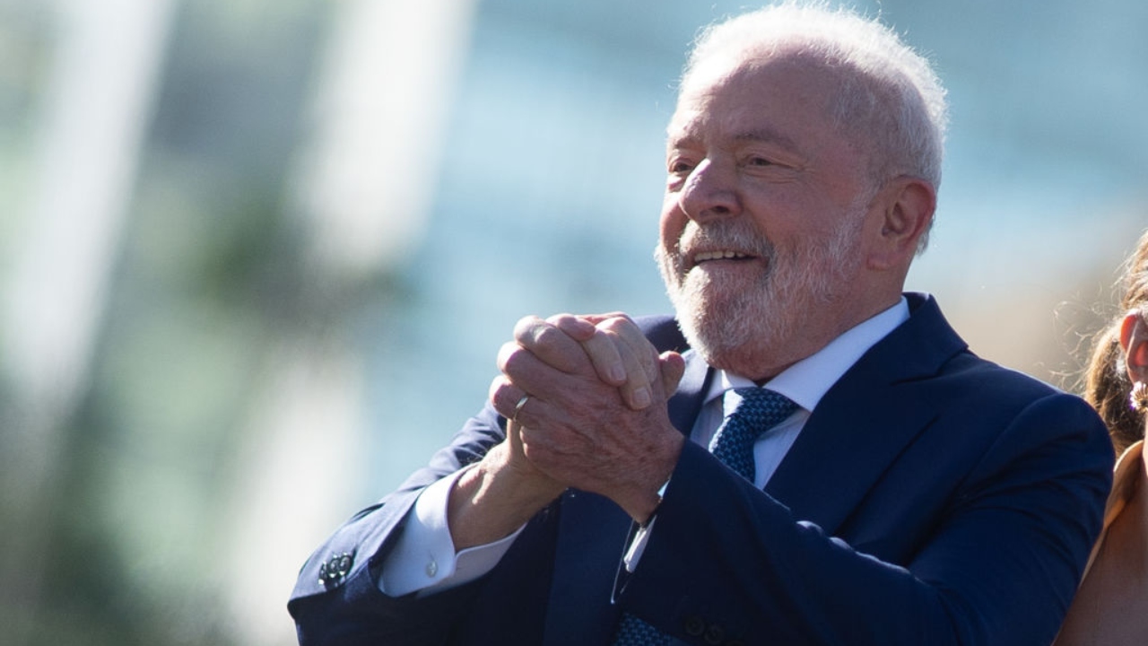 No Paraná, Lula se encontra com família de petista morto por bolsonarista em 2022