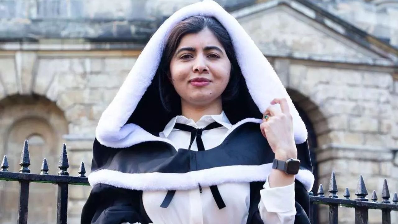 Nove anos após atentado, Malala celebra colação de grau em Oxford