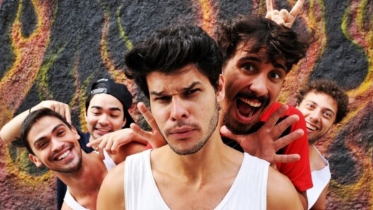 Elenco de série homenageia Mamonas Assassinas com a criação de nova versão da banda