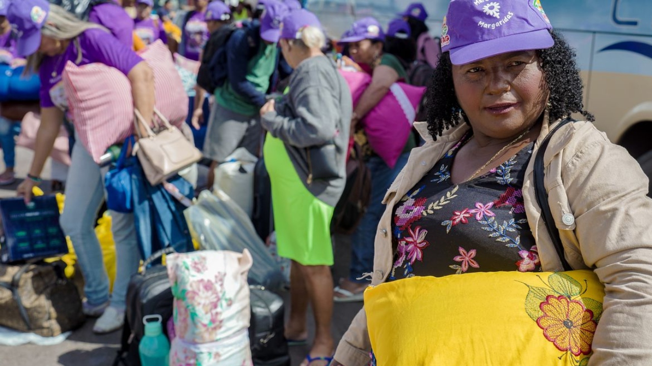 Marcha das Margaridas ocupa ruas de Brasília