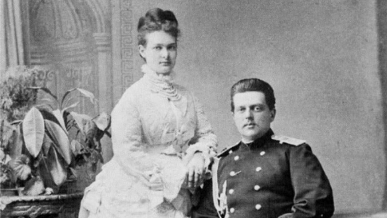 Joias raras contrabandeadas durante a Revolução Russa, em 1917, serão leiloadas na Suíça