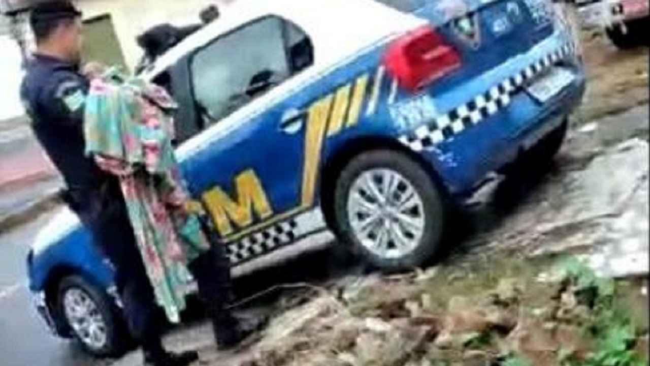 Menino de 3 anos é encontrado em situação de abandono em Aparecida de Goiânia