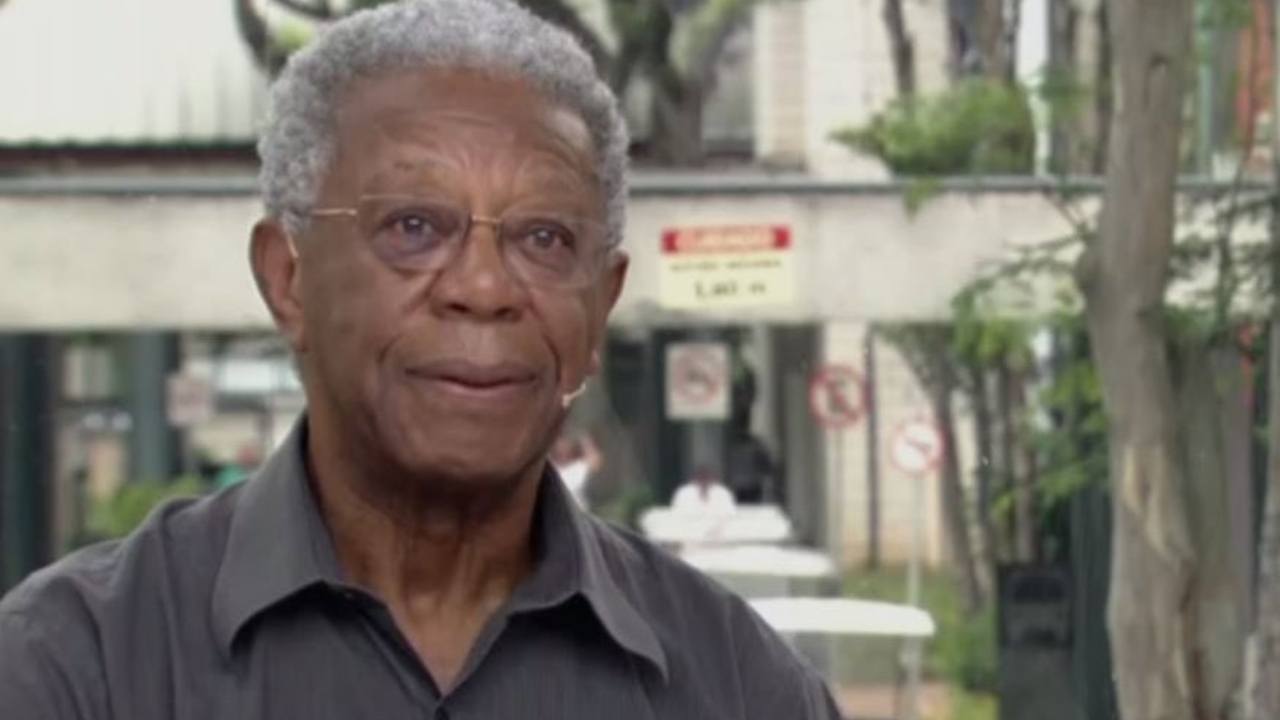 Milton Gonçalves foi o primeiro brasileiro a apresentar um prêmio no Emmy