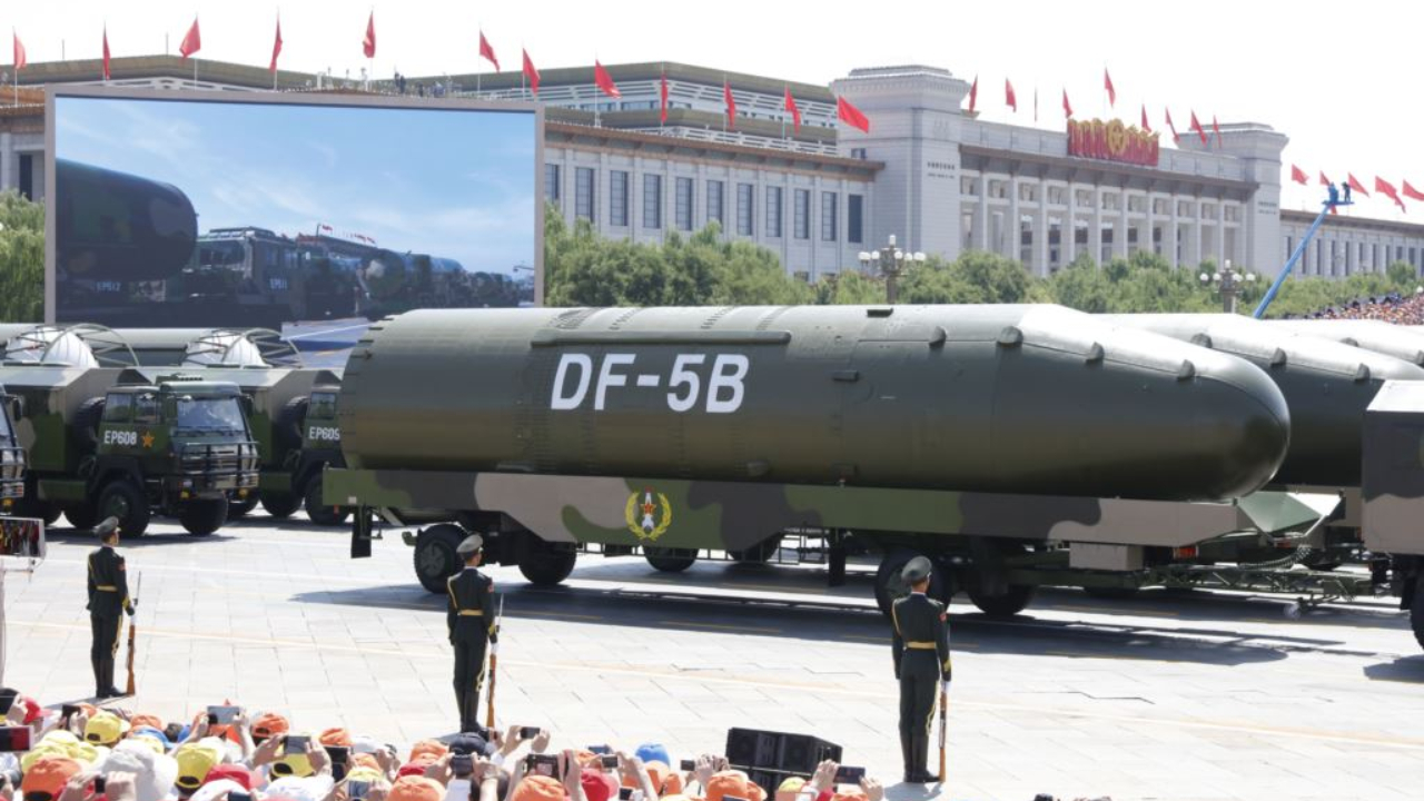 Em meio a tensões com os EUA, China pratica simulações contra ataques nucleares