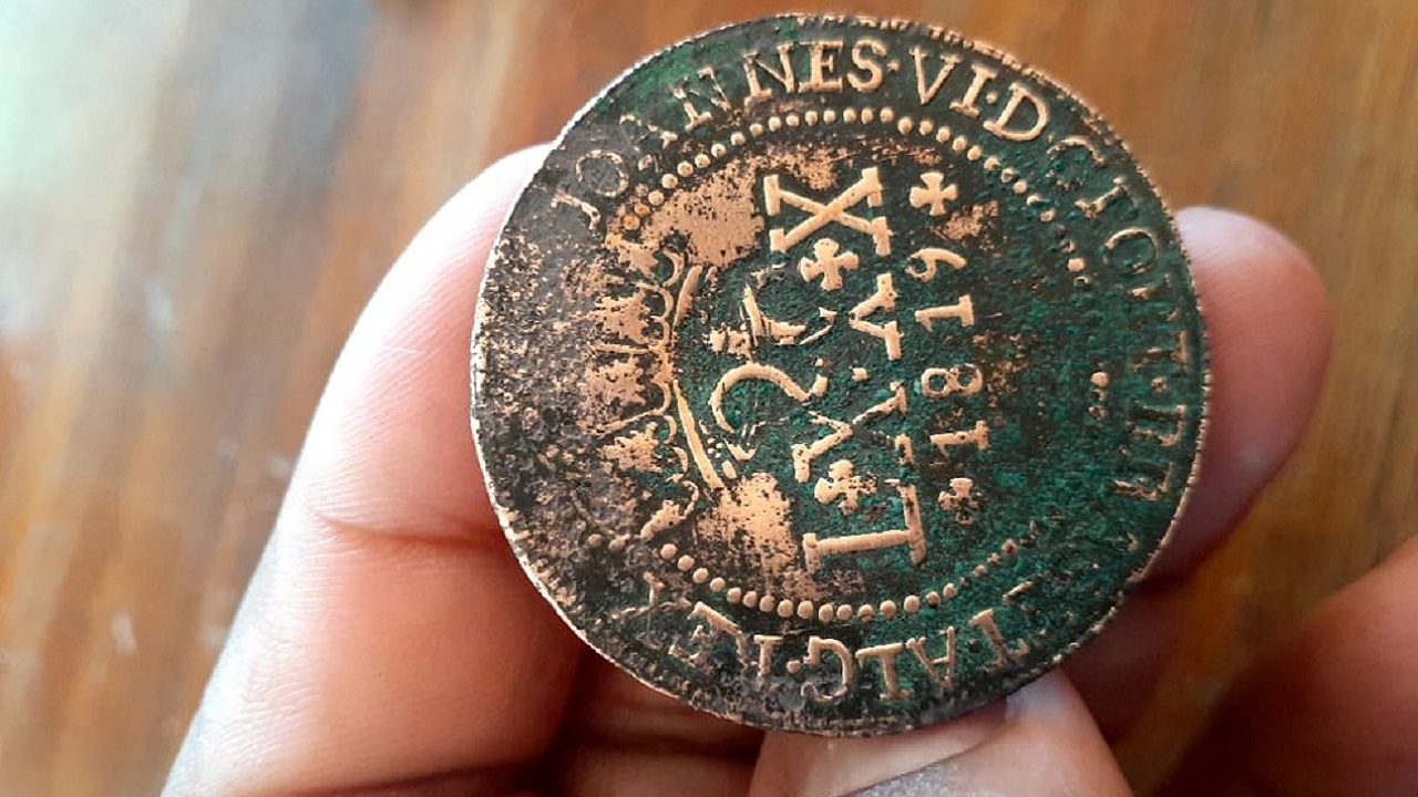 Centenas de moedas de ouro e cobre do século 19 são encontradas em município do Pará