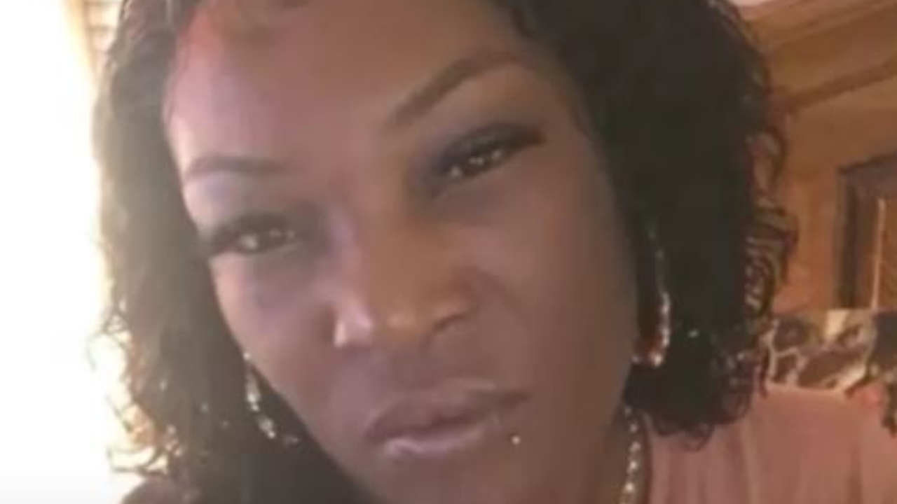 Menina de 10 anos é acusada de matar mulher a tiros para defender a mãe