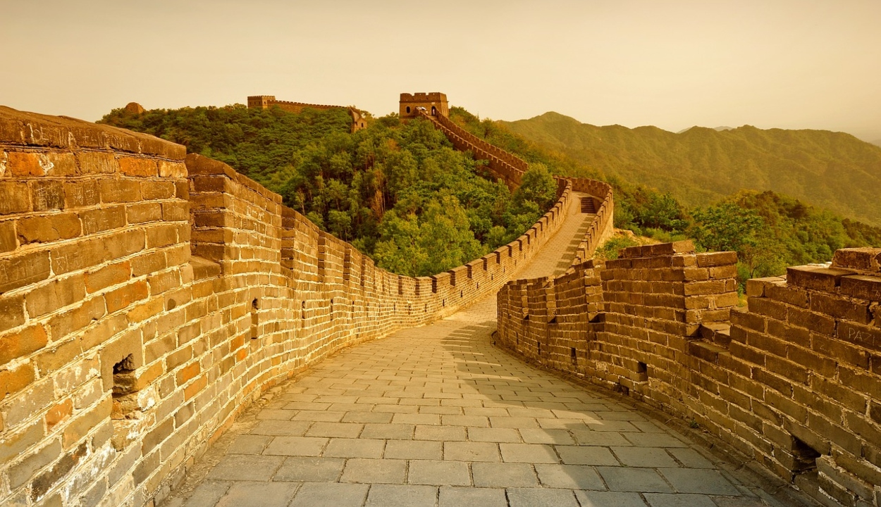 Homens são presos por cavarem ‘atalho’ na Grande Muralha da China