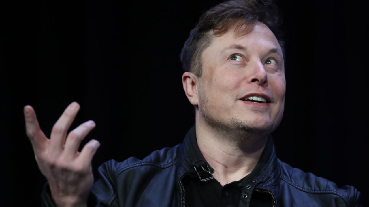 Com inteligência artificial, artista imagina como seria se Elon Musk tivesse envelhecido naturalmente