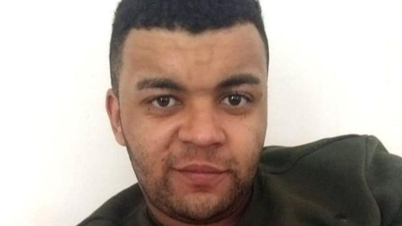 Pai é condenado na Inglaterra por matar filho, após acreditar que ele era o ‘diabo’