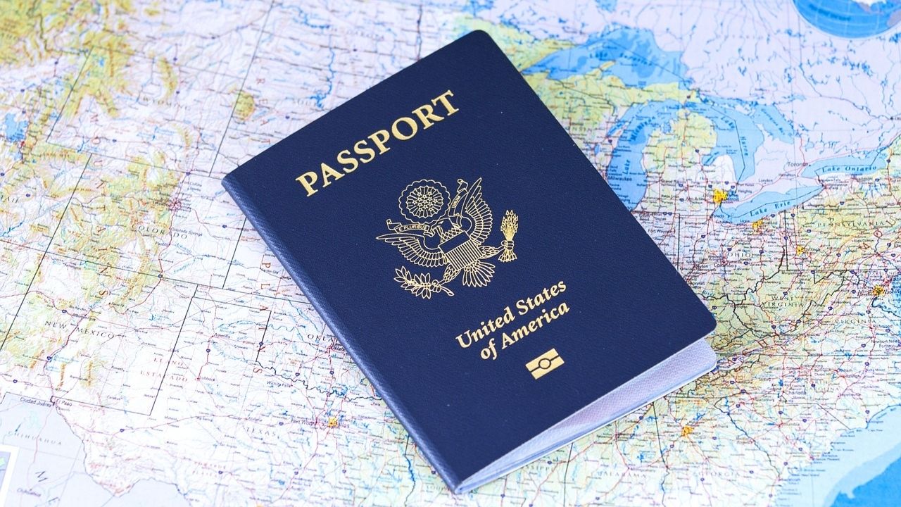 Passaportes terão opção de “gênero X” nos EUA
