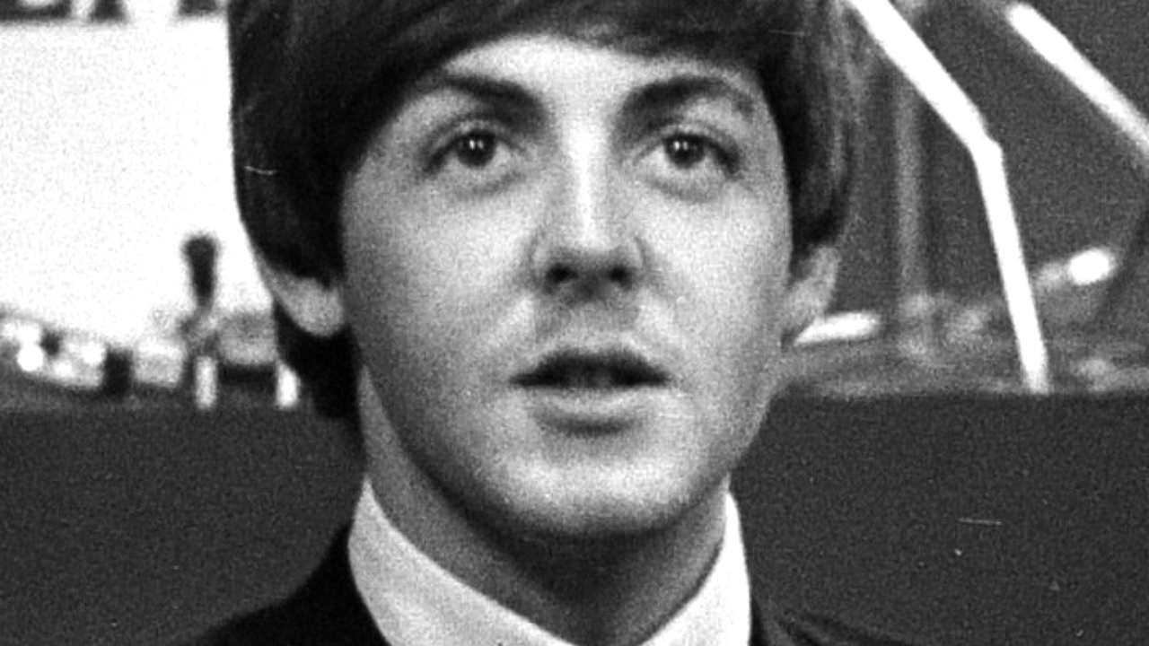 Paul McCartney relembra dia em que dividiu palco com Freddie Mercury
