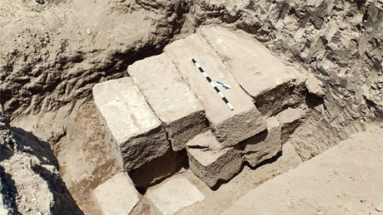 Arqueólogos encontram fornos e muros romanos em cidade egípcia