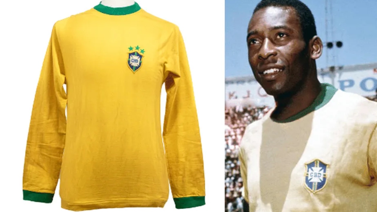 Camisa feita para Pelé em sua última partida, em 1971, vai a leilão na Inglaterra
