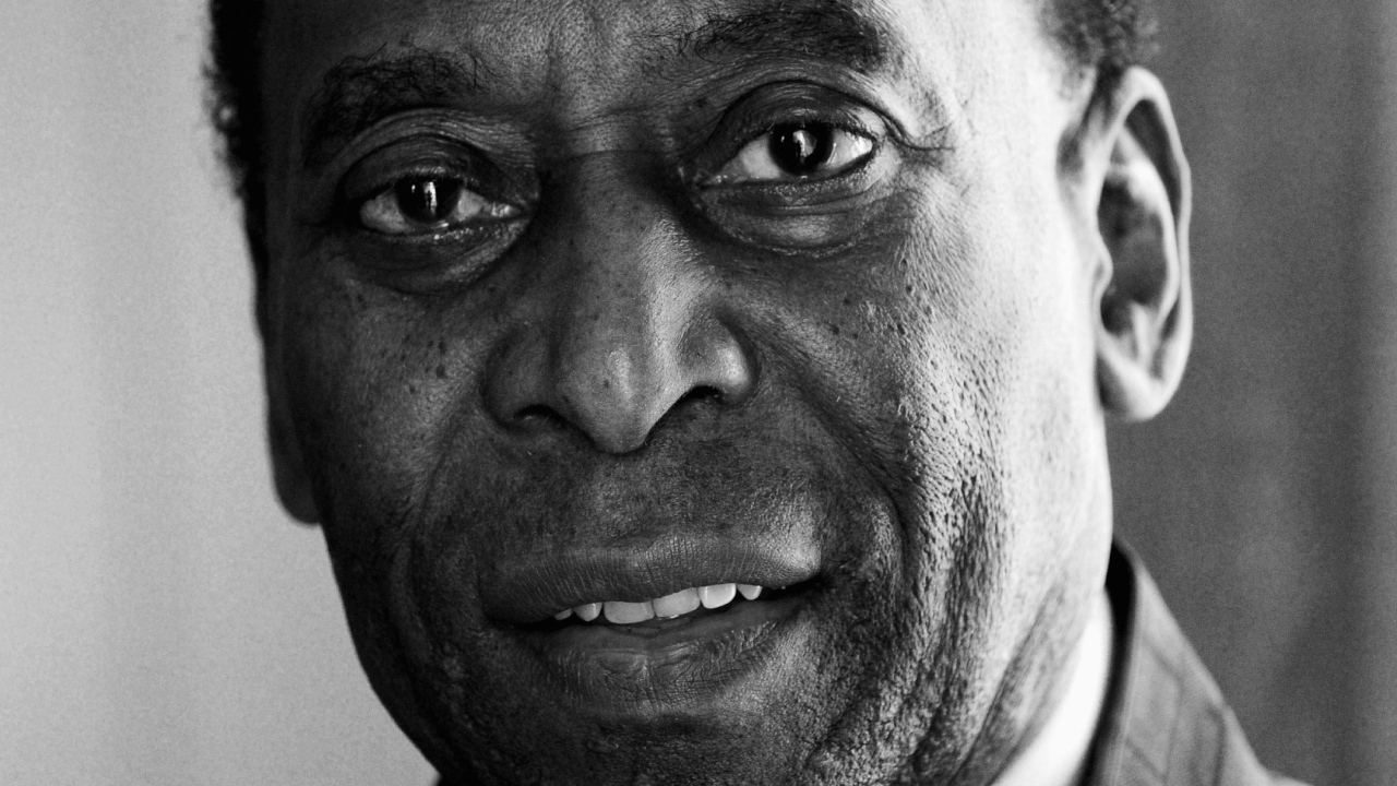 Guiné-Bissau rebatiza estádio em homenagem a Pelé