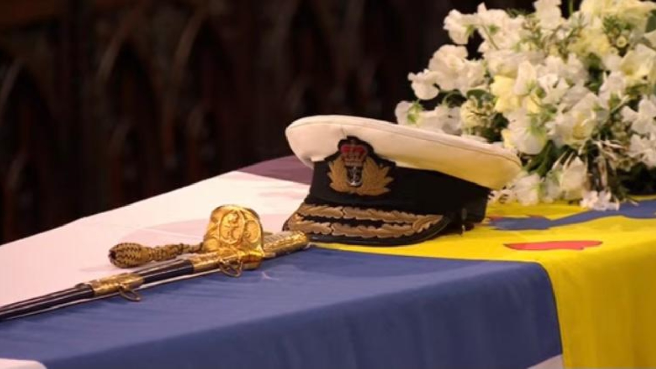 Veja os primeiros registros do funeral do príncipe Philip
