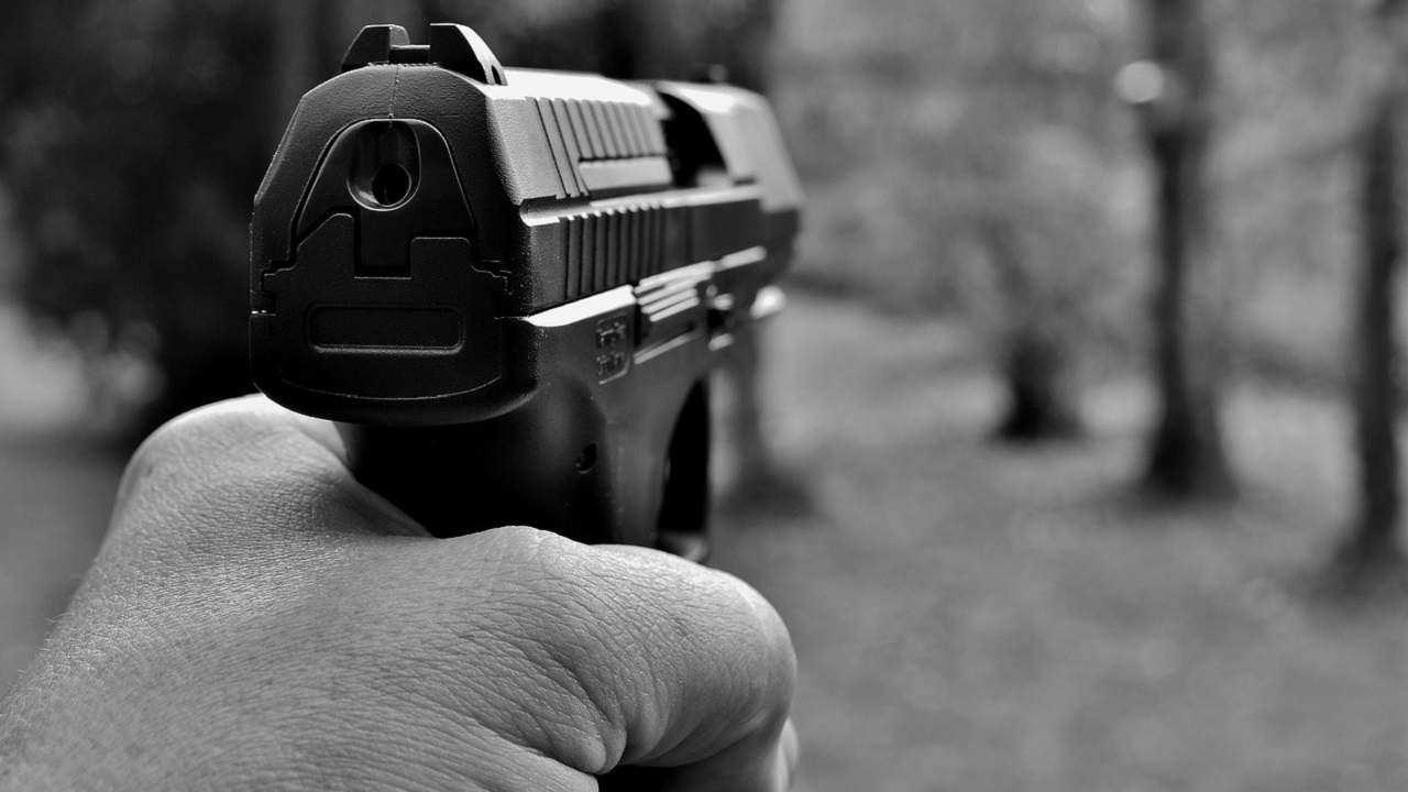 Crime culposo: Homem acaba matando melhor amigo após visita inusitada