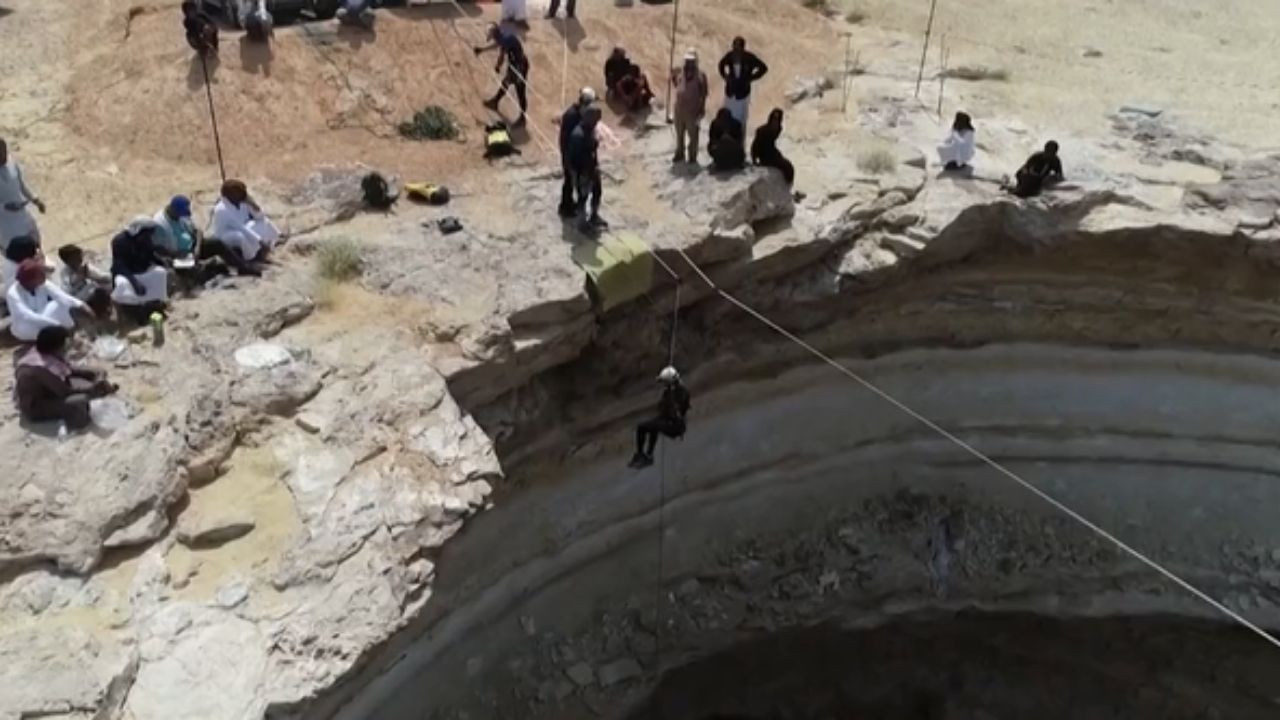 ‘Poço do Inferno’ no Iêmen é explorado pela primeira vez