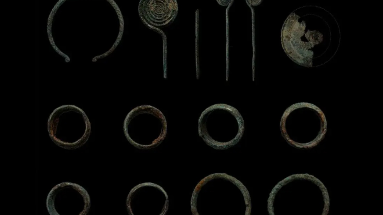 Polônia: Artefatos de bronze de 2,5 mil anos são encontradas em região do país