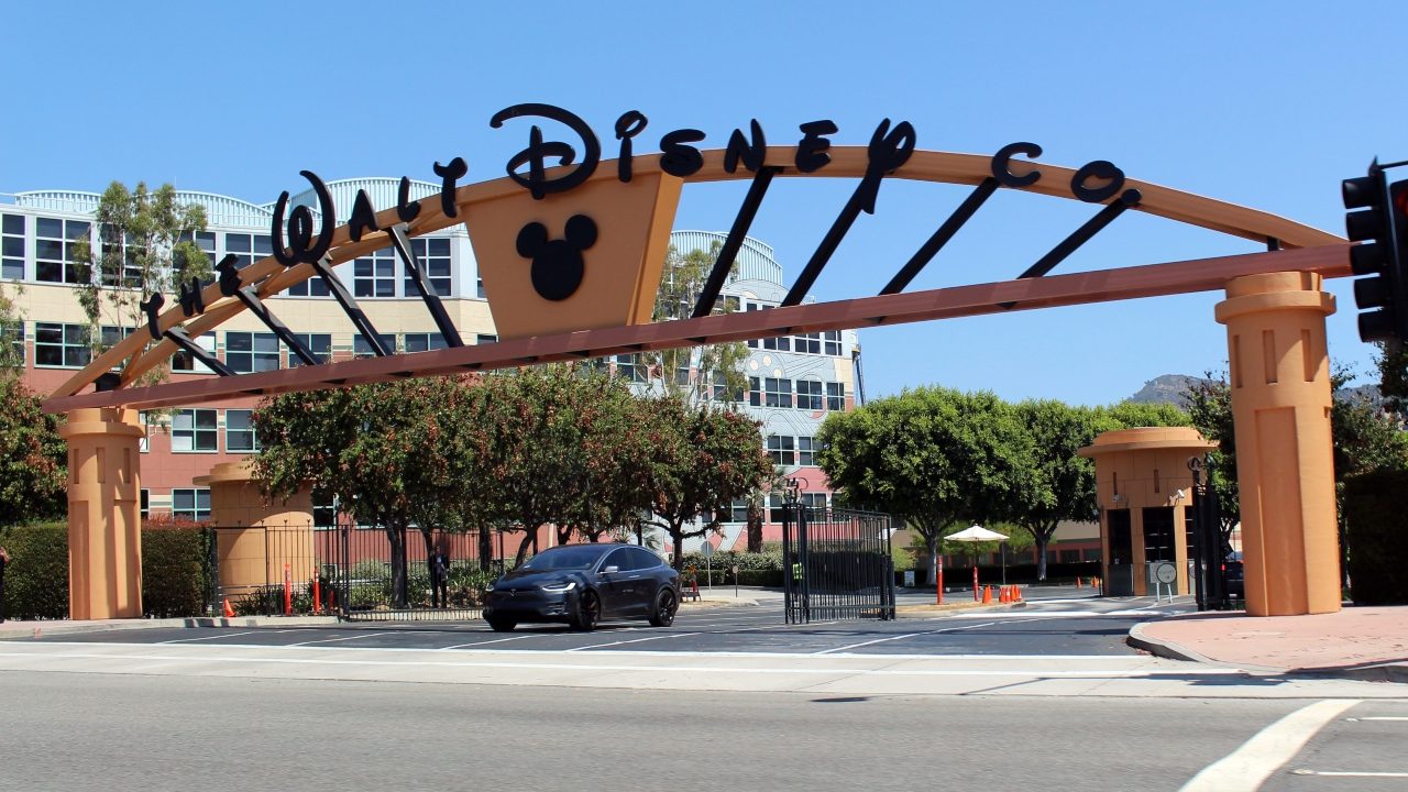 Após protagonista gay em curta, Rússia envia alerta para a Disney