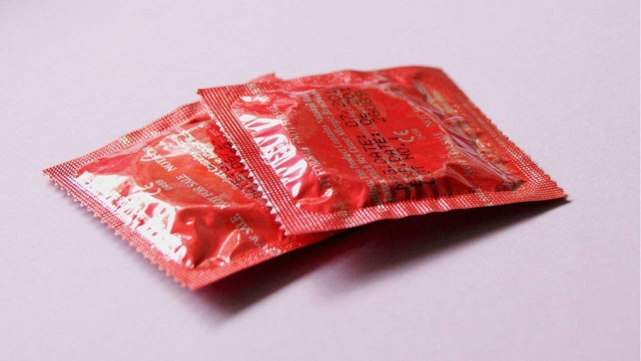 Remover preservativo sem consentimento se torna crime na Califórnia