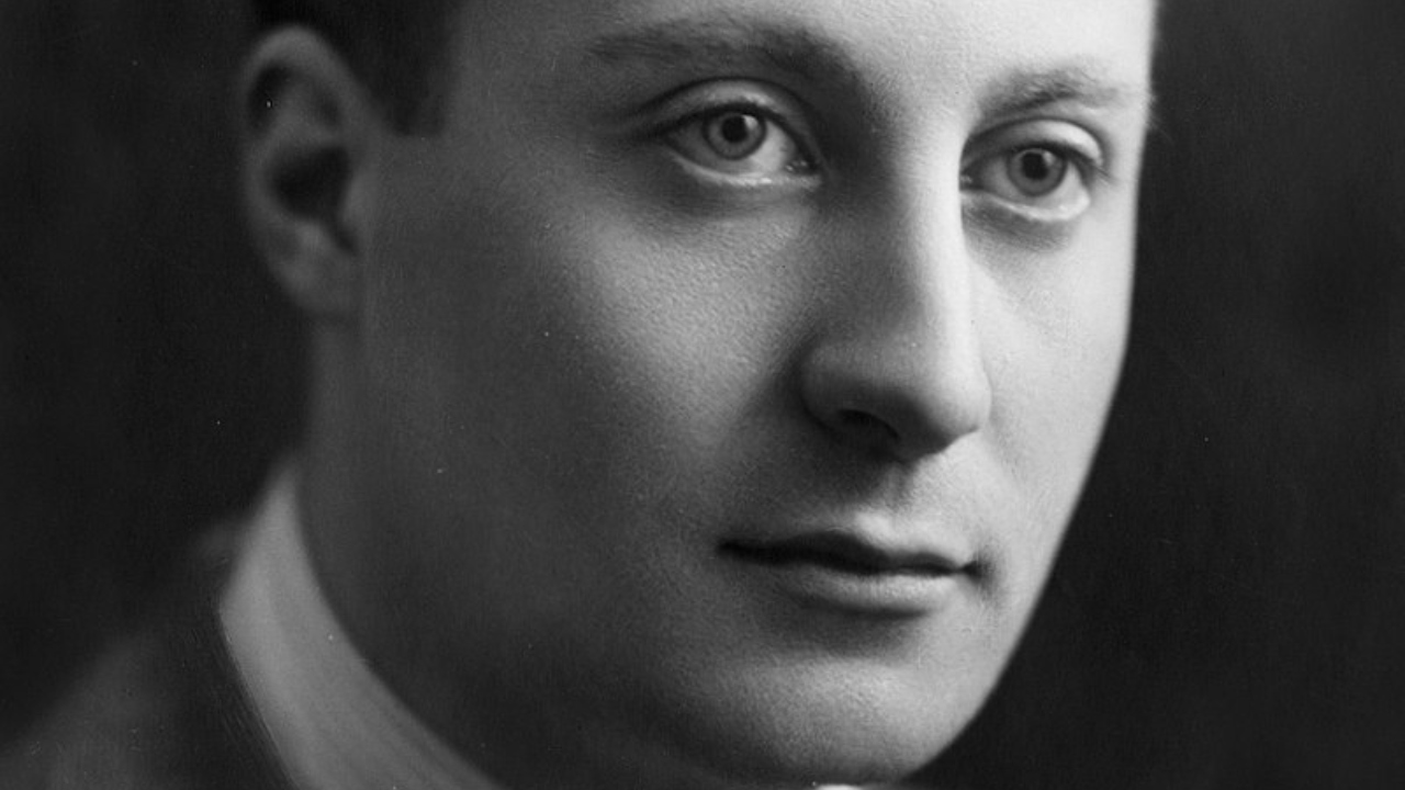 Espanha anuncia exumação de Primo de Rivera, fundador de partido fascista