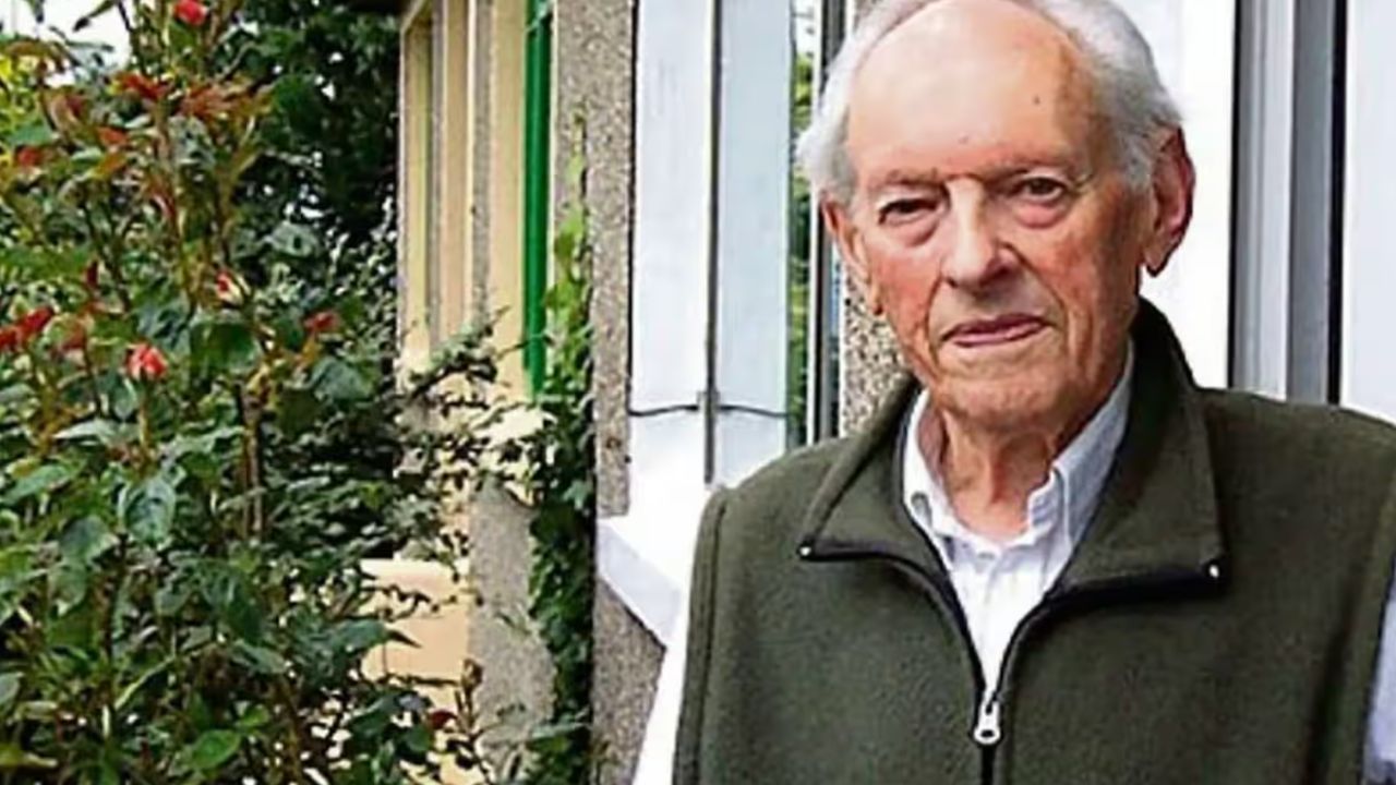 Ex-alunos de professor nazista exigem pedido de desculpas