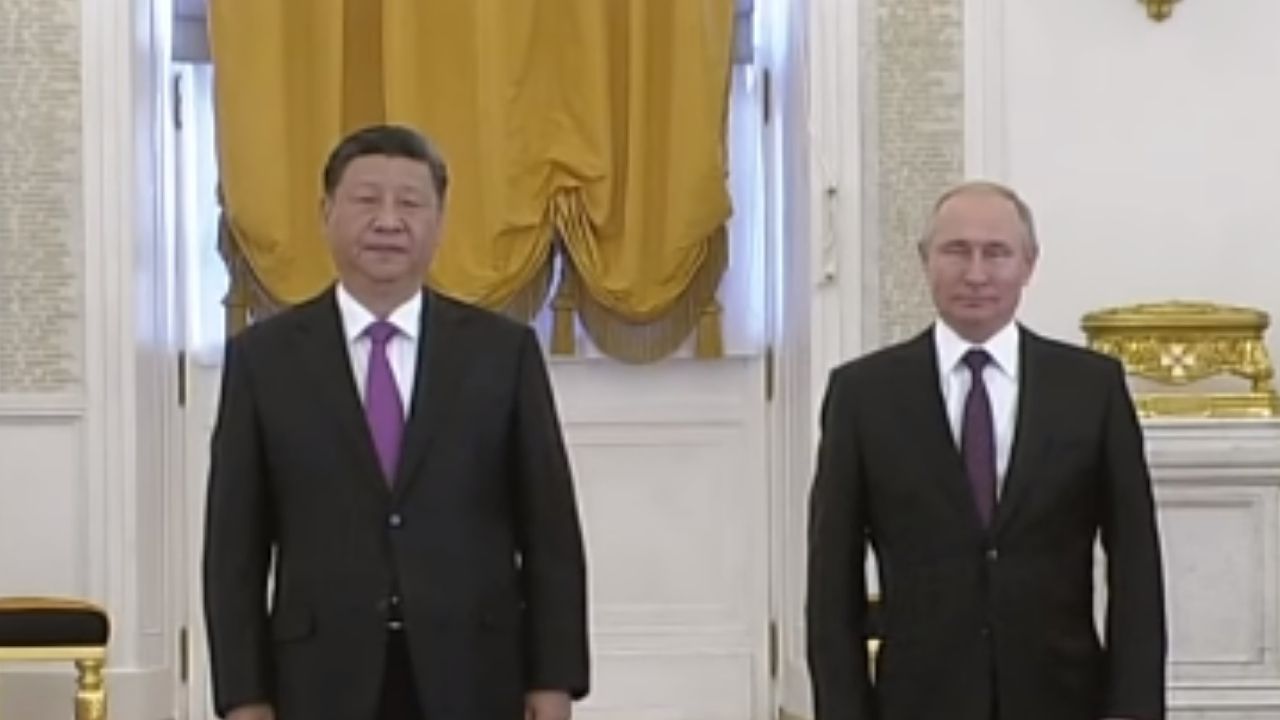 China rebate comentário dos EUA e se opõe a sanções contra Rússia