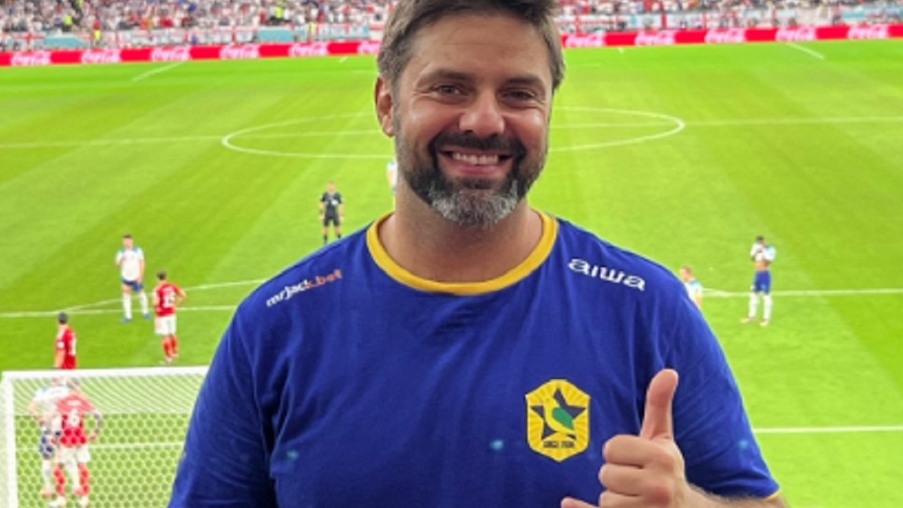 Após embriaguez no Qatar, Fábio Rabin volta ao Brasil