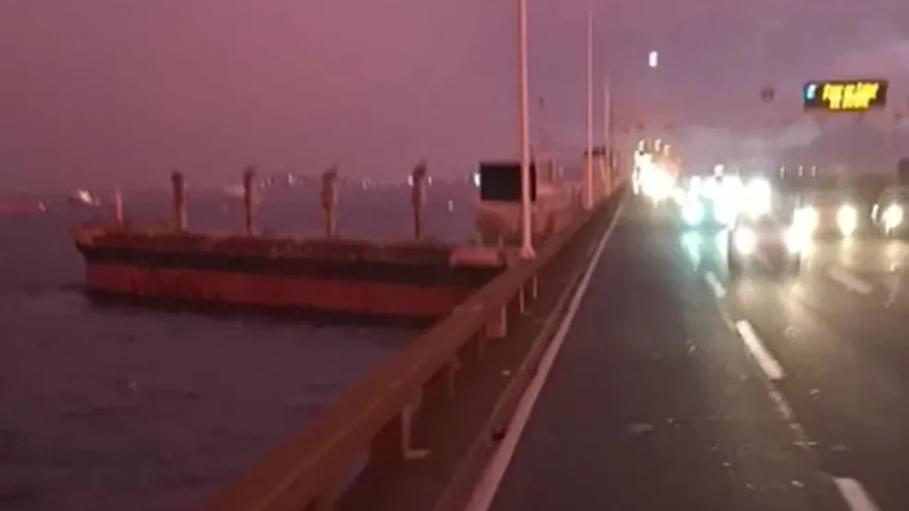 Vídeo: Homem filma momento em que navio à derive bate na ponte Rio-Niterói