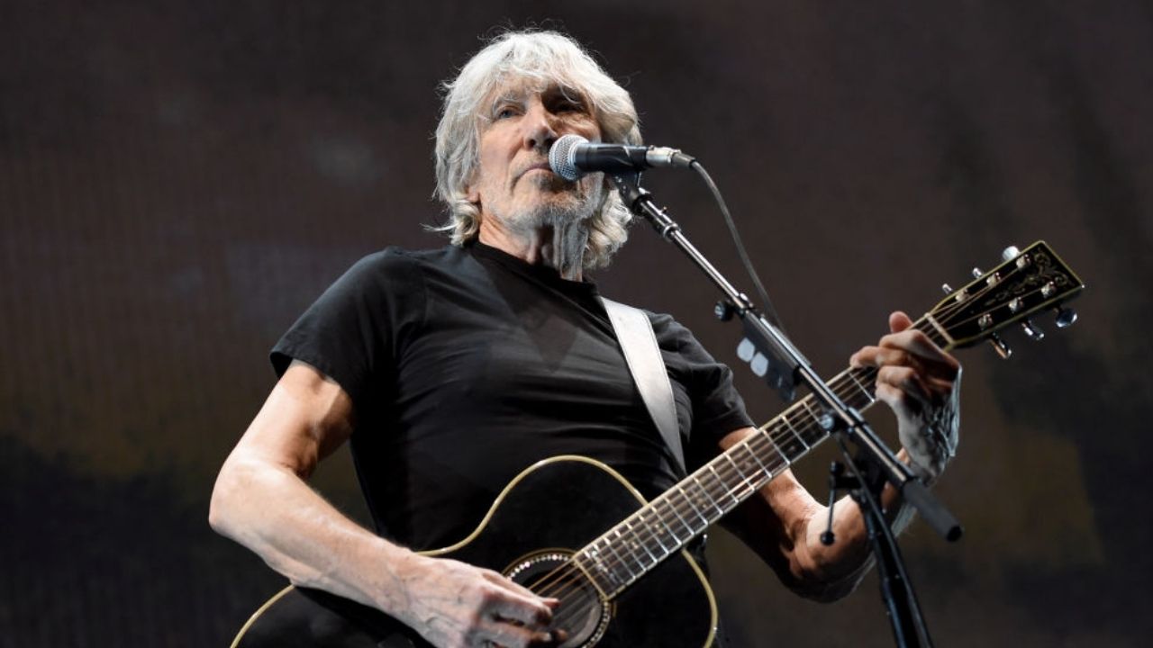 Roger Waters apoia candidato de esquerda chileno, Gabriel Boric