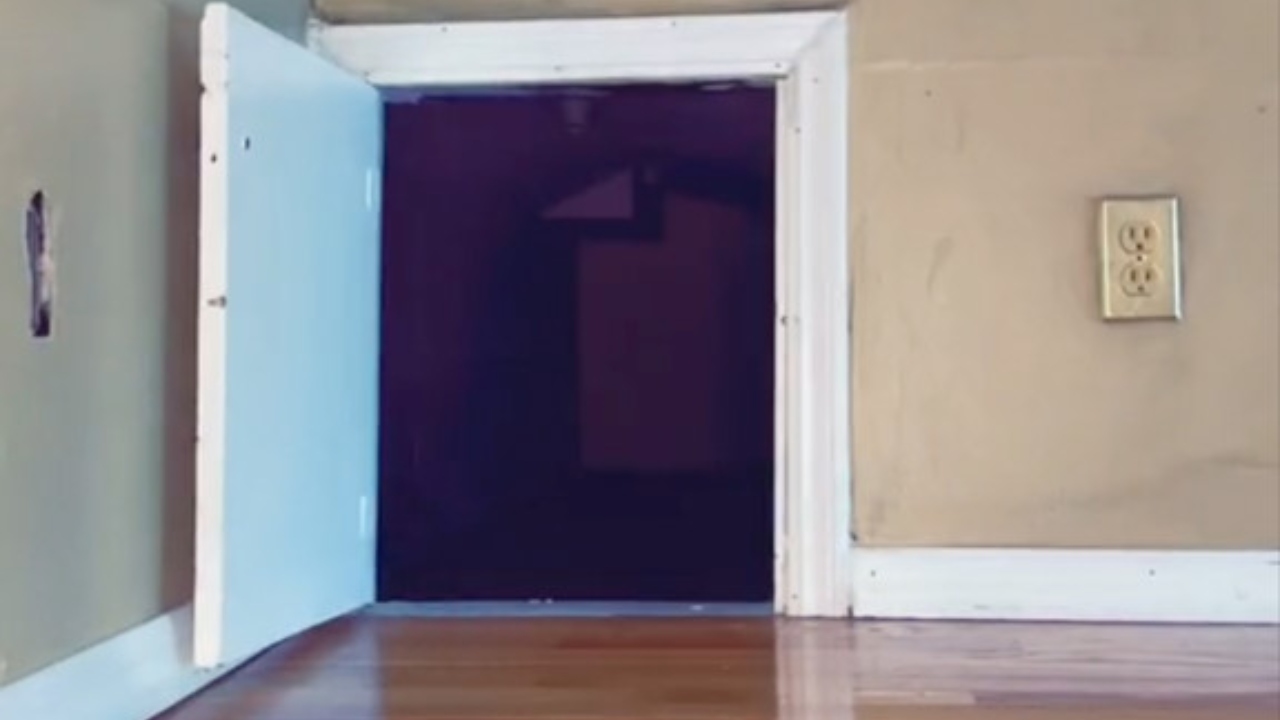 Vídeo: Nos EUA, mulher diz ter encontrado passagens secretas na própria casa