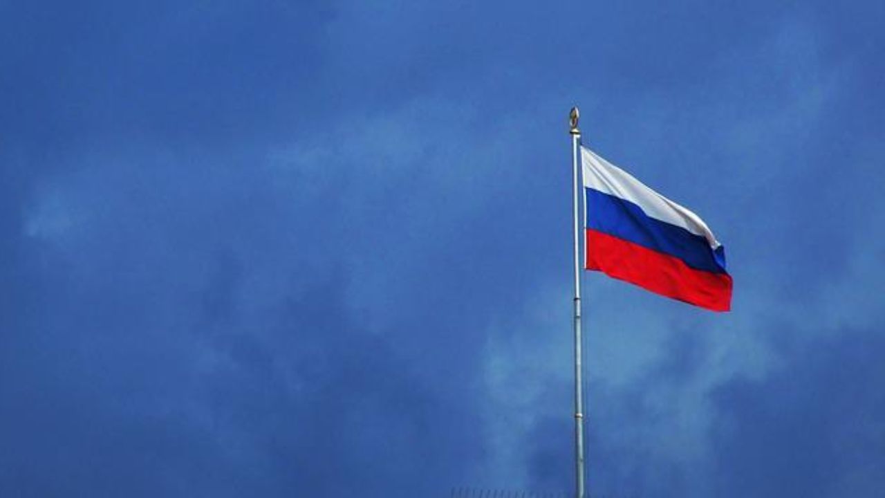 Ataque de homem-bomba à Embaixada da Rússia no Afeganistão deixa 2 mortos e 11 feridos