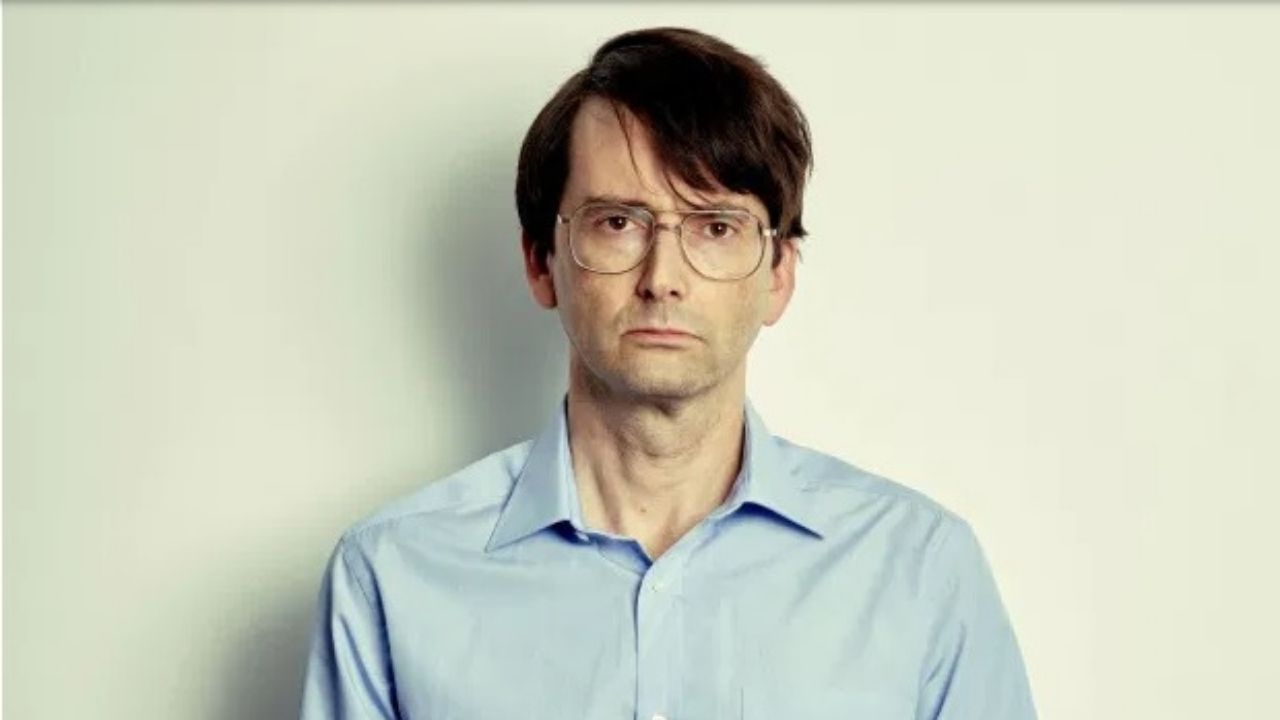 Professor de criminologia fala sobre como o serial killer Dennis Nilsen ‘brincava’ com ele