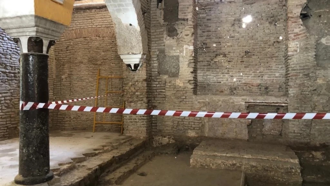 Na Espanha, bar ‘escondia’ impressionante sinagoga do século 14