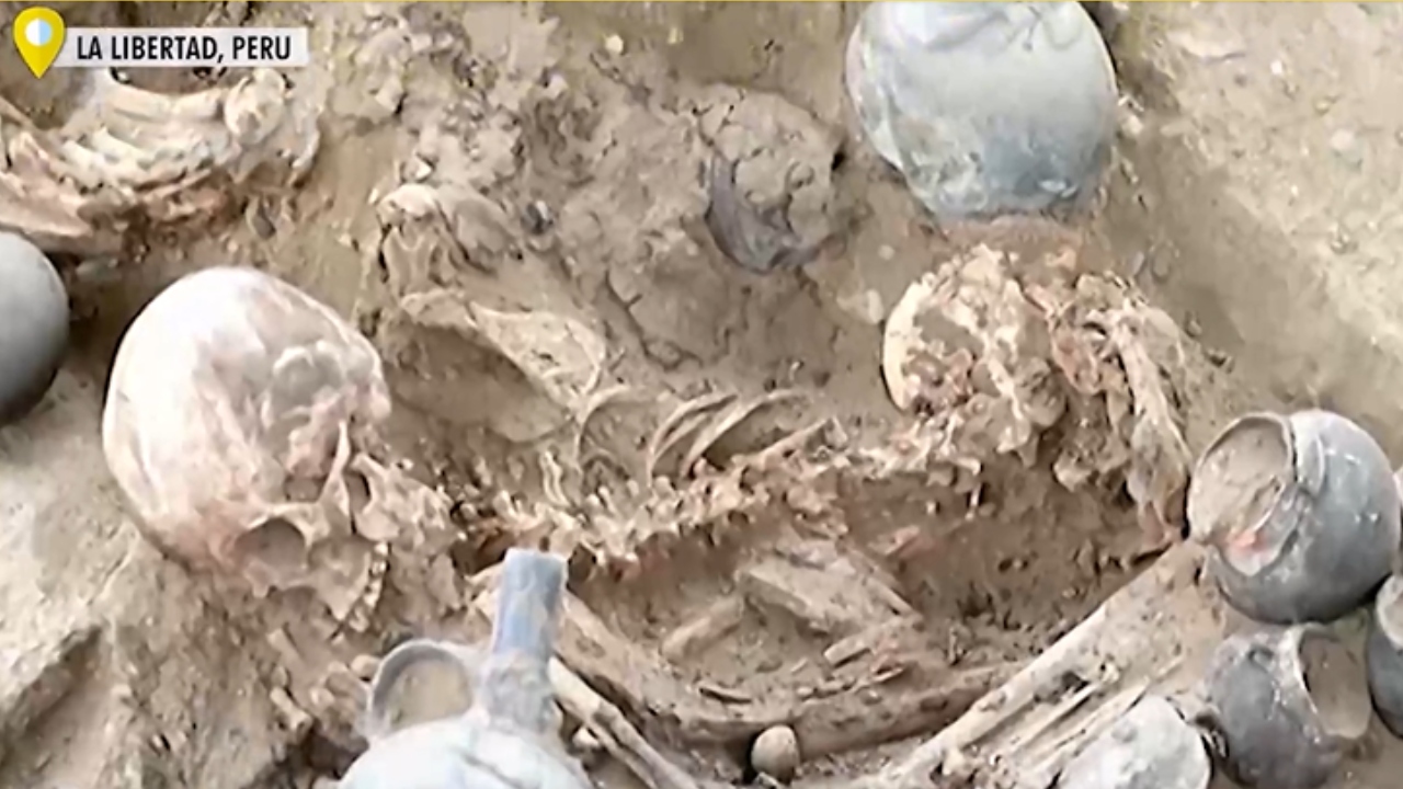 No Peru, pesquisadores encontram 25 esqueletos em sepultura