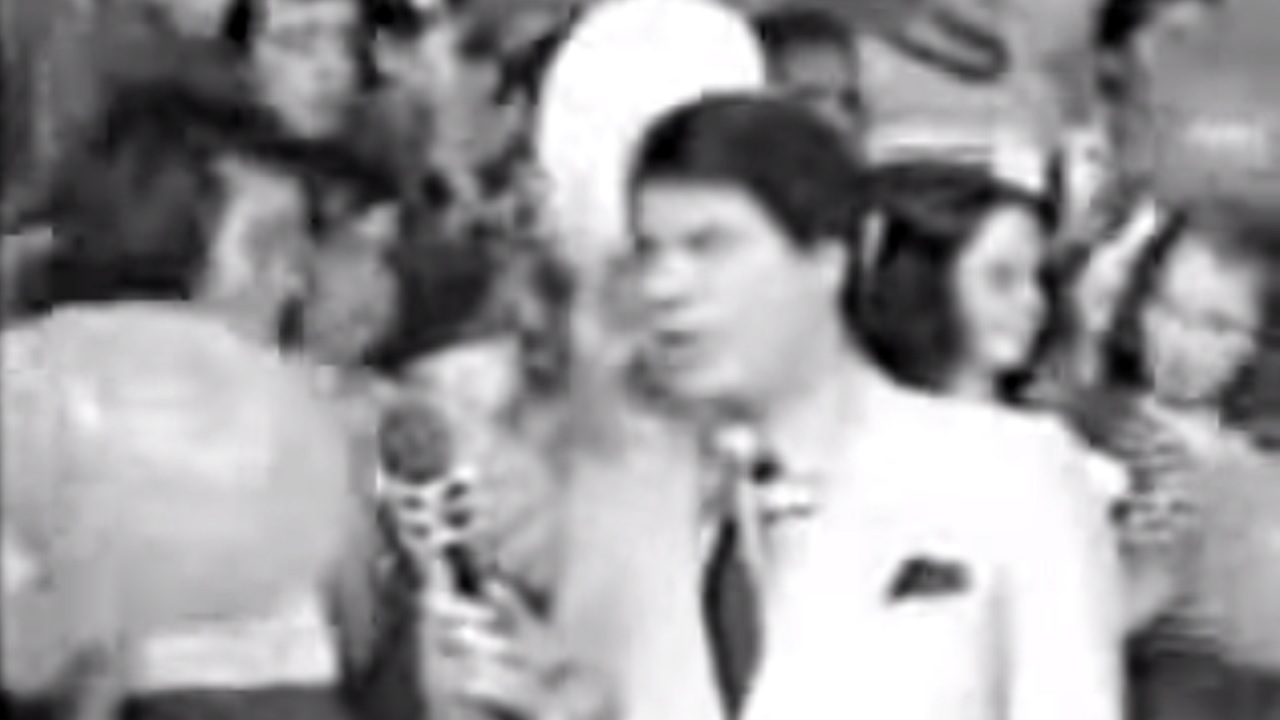 SBT encontra menina que fez piada do bambu com Silvio Santos há quase 40 anos