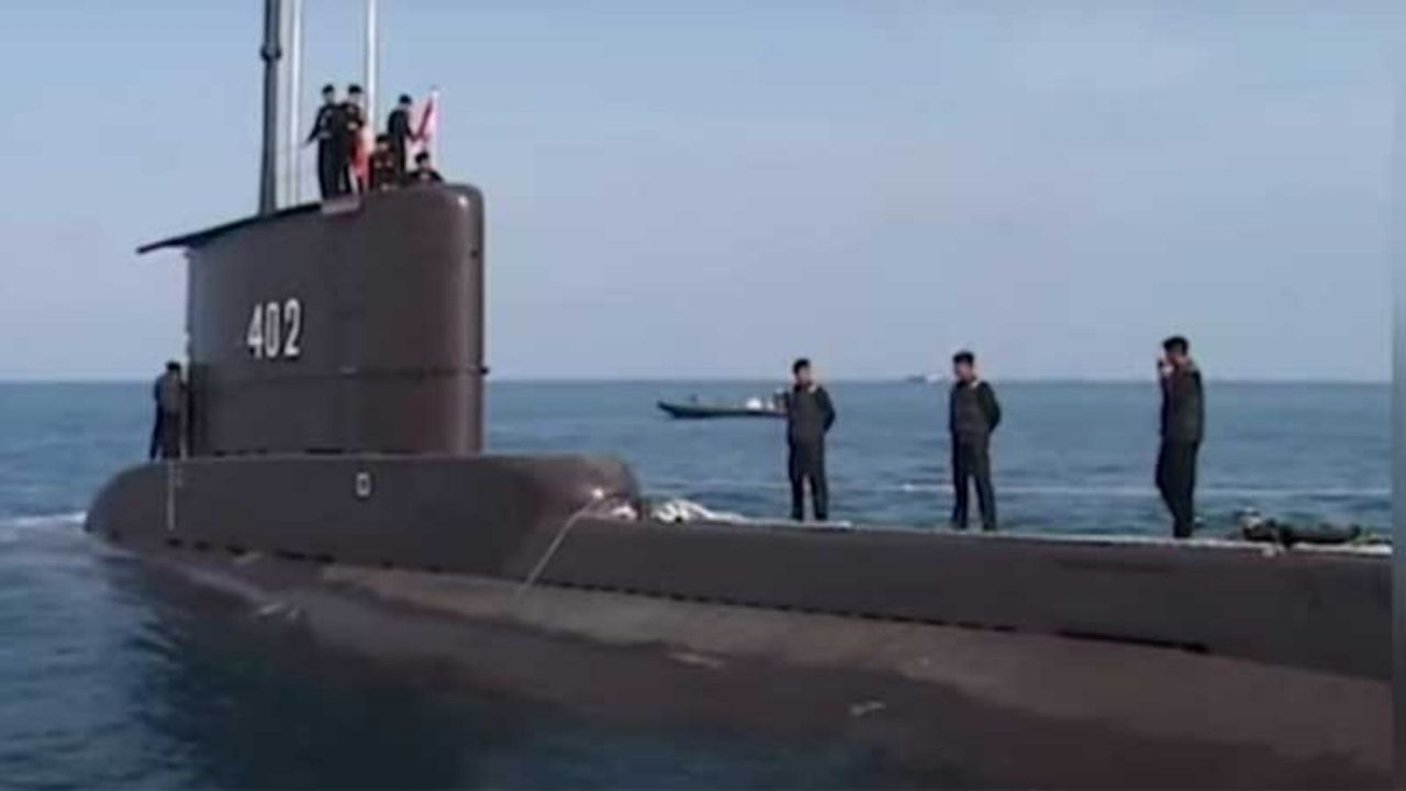 Marinha da Indonésia confirma naufrágio de submarino que sumiu com 53 pessoas