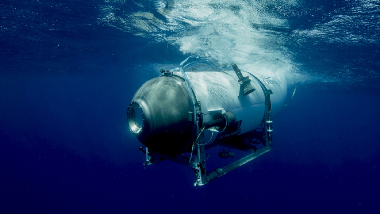Simulação apresenta, em 3D, as etapas que levaram à implosão de submarino