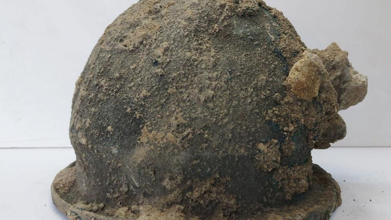 Templo grego e capacetes antigos são encontrados em cidade da Itália
