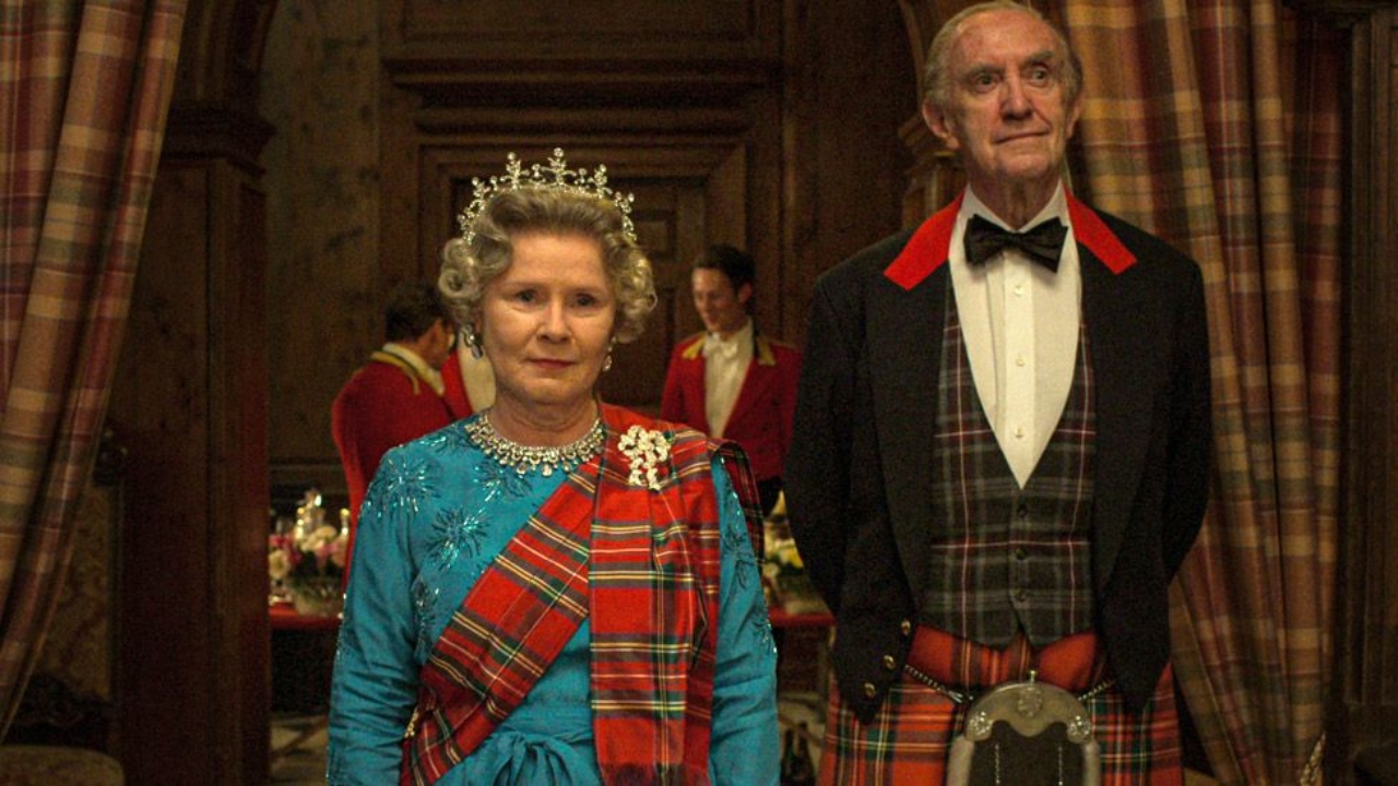 Criador de ‘The Crown’ pensa em série derivada: ‘Tenho uma ideia’