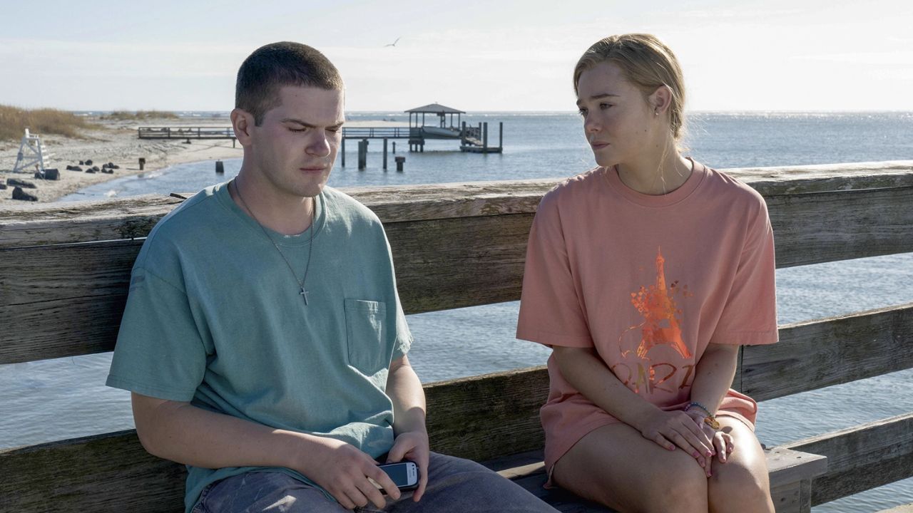 A história real inacreditável que inspirou a série ‘The Girl from Plainville’