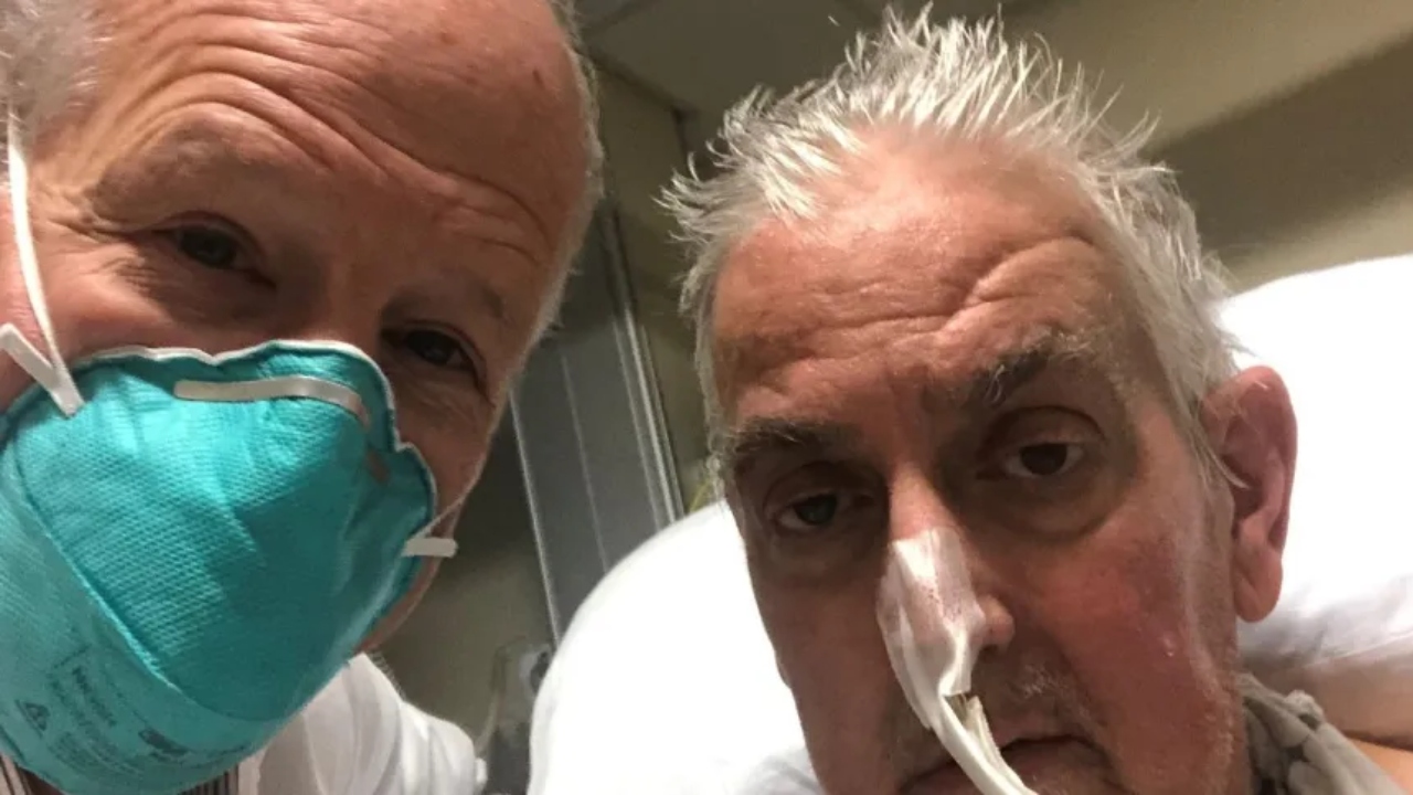 Falece homem que recebeu transplante de coração de porco