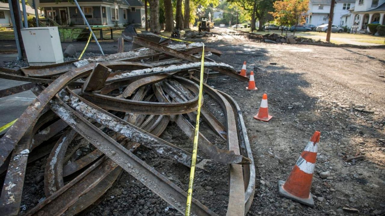 Trilhos de bonde do século passado serão removidos em Washington